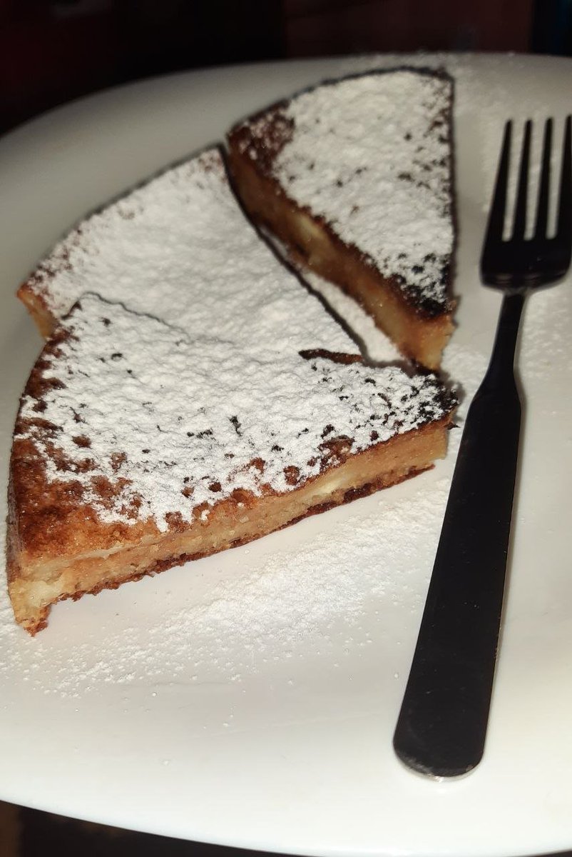 Yummy &amp; Healthy cheesecake, I need my friends to share those two pieces, hehe🍰🤩🫶
Wish you a wonderful day full of sweet moments😍😁