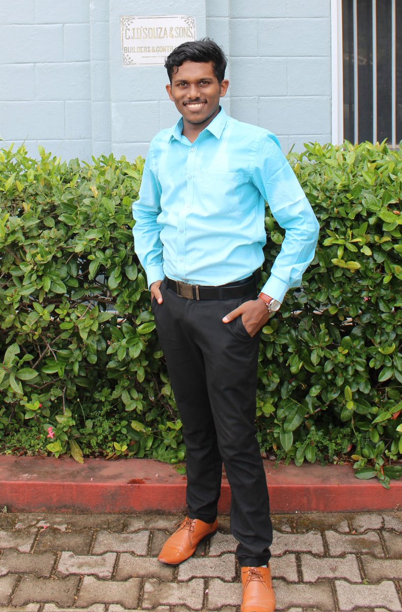 Tweet2Aashton's tweet photo. Feeling good in blue dress
#Blue
#Aloysius 
#Degreeday
#Collegeday
#Ethnicday https://t.co/UnfYmU2OOi