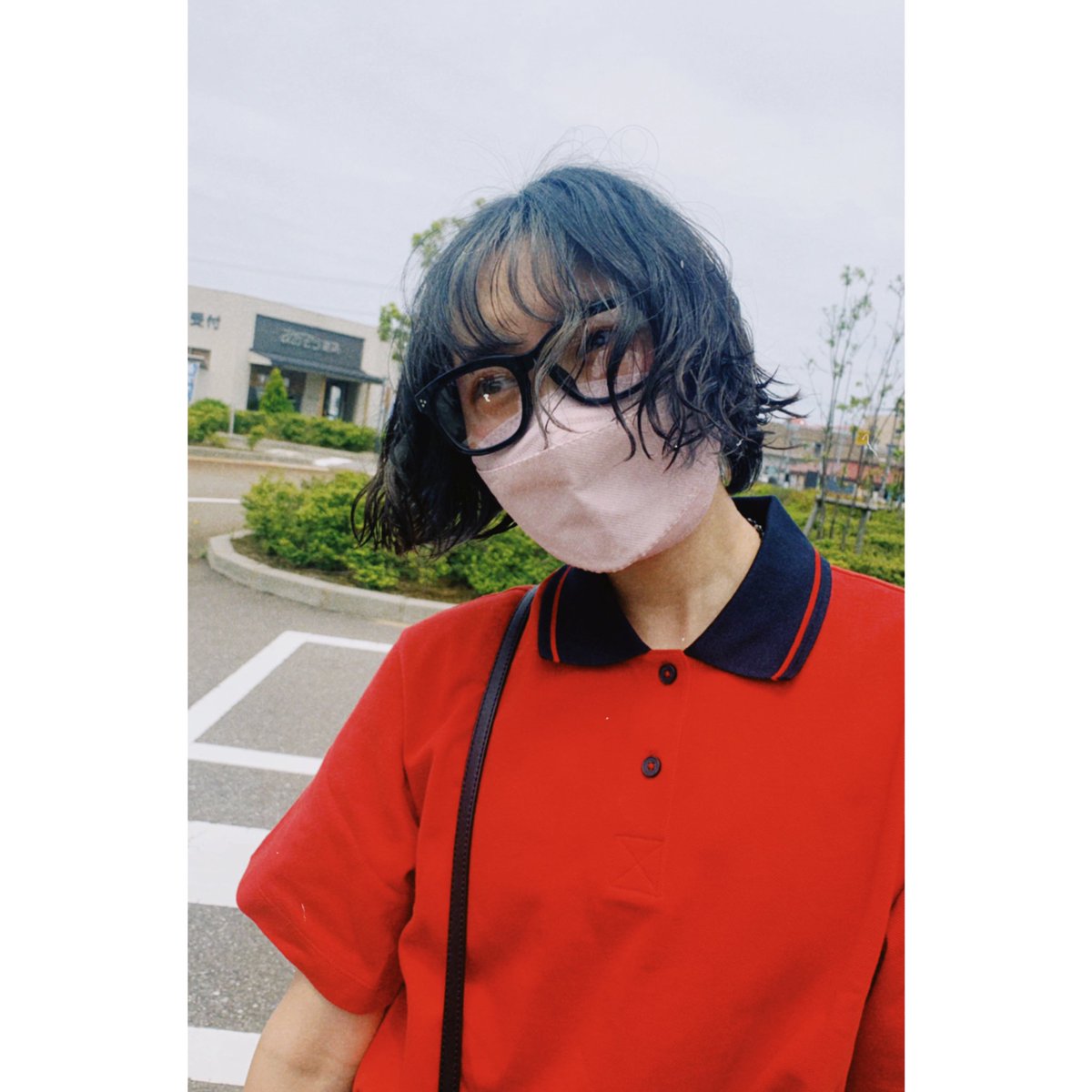 maedamiu1014's tweet photo. day off...🍃
実は最近、パーマをかけまして、、
イメチェンしました ☺︎✌︎
ずっとずっとやりたかったボブパーマちゃん。お気に入りすぎるっ。❤︎
不器用だけど、スタイリングがんばりますっ。(笑)
#off
#permstyle https://t.co/5nsxwgnocc
