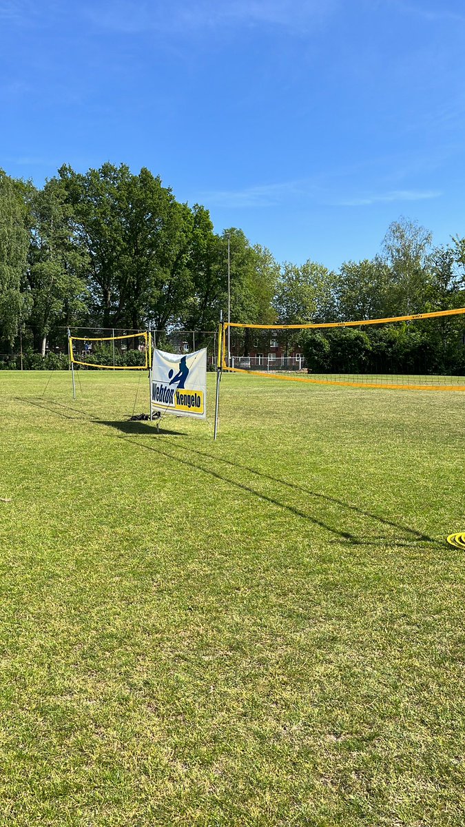 Wijksportfeest Hengelose-es. Volleybal, voetbal, korfbal, stormbaan en meer. Wie doet er mee?!