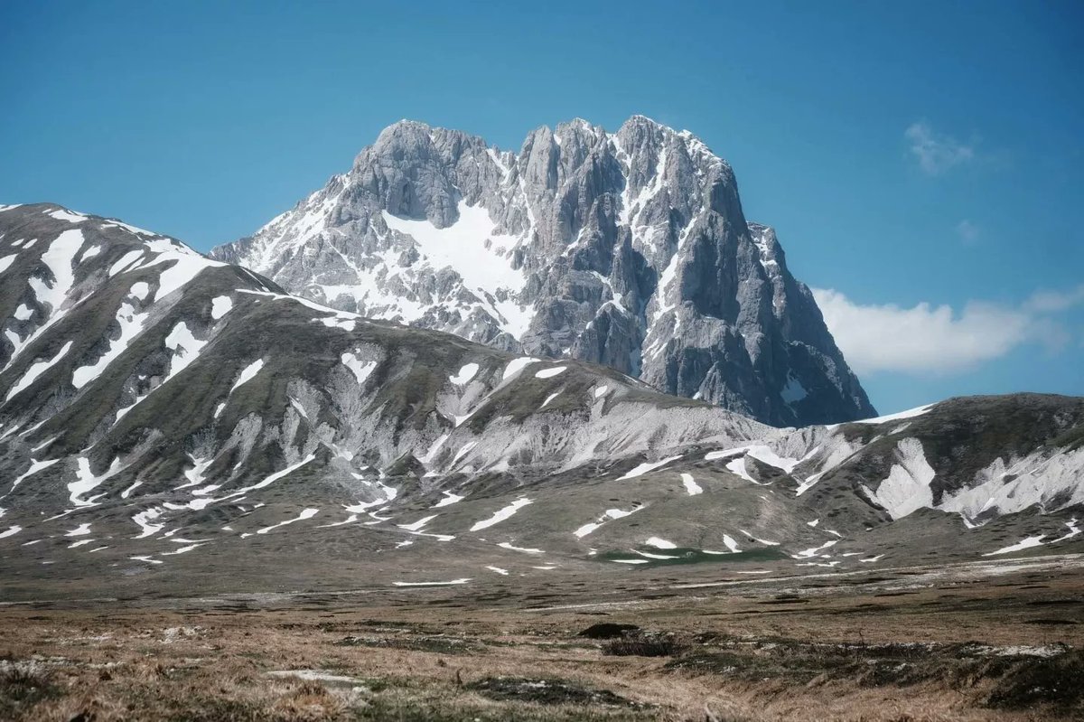 GiovyDean's tweet photo. #landscapephotography #abruzzo #mountains #campoimperatore #fujifilm_xseries #fujifilmitalia #fujixlovers #naturephotography https://t.co/itDg3ycygp