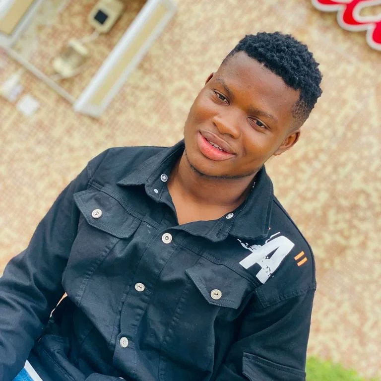 Jescom12's tweet image. #NewProfilePic