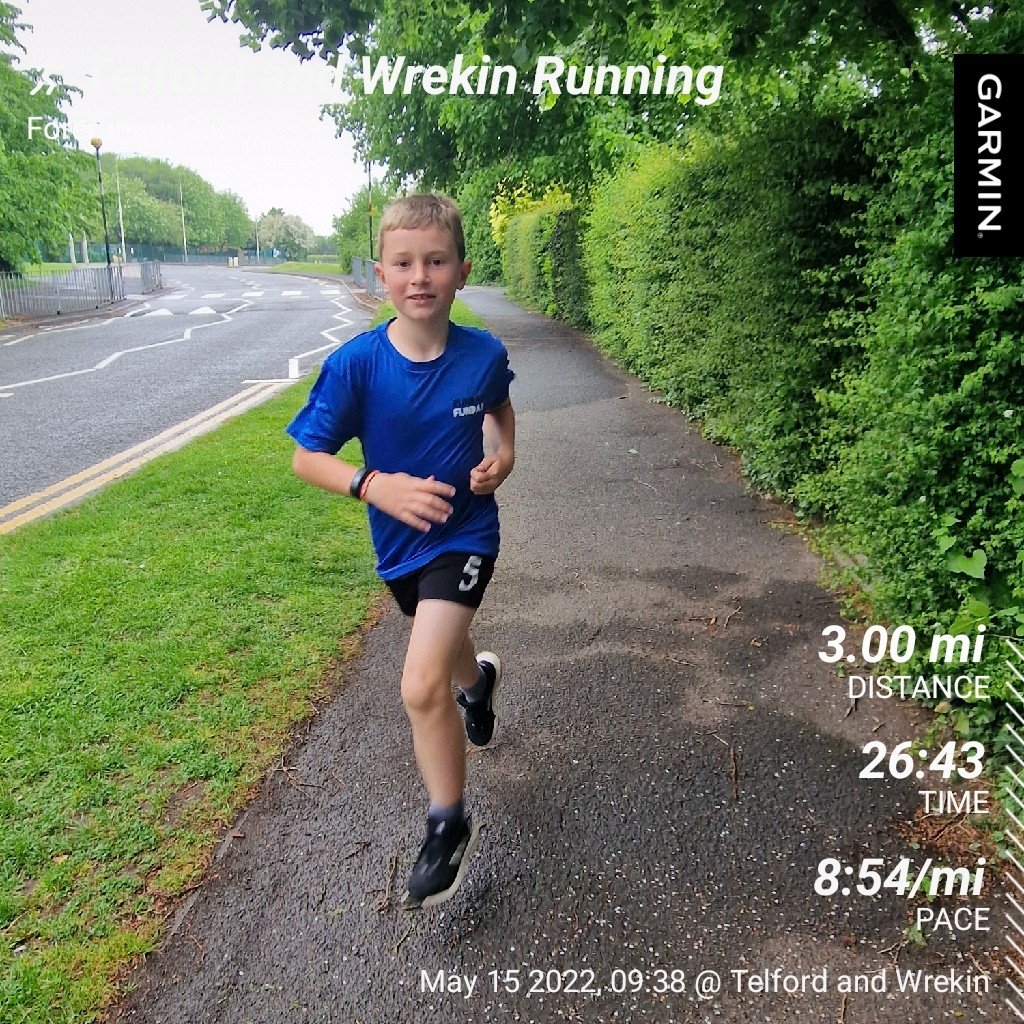Fit4_the_Future's tweet photo. Nice 5k this morning with Wills.

His 1st 5k since 2019 &amp; over 2 mins faster 💥 well done little dude ♥️

Have a lovely Sunday everyone!

#F4TF #funfitness #run #running #familyfitness #startthemyoung https://t.co/DtuySMVreq