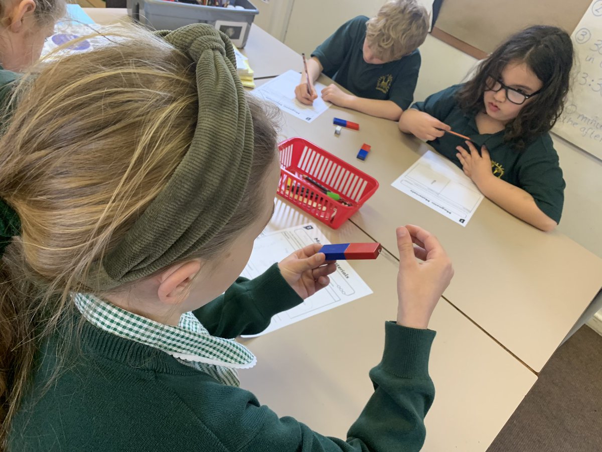 Charlotte Archer tweet media