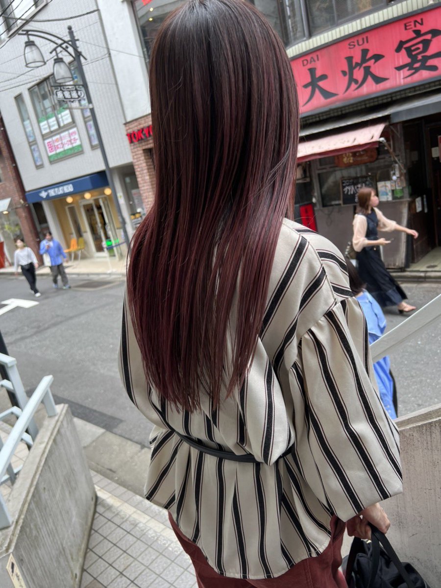 raynapiano's tweet photo. こちらの3枚は、サイドのカット前!
このあと急展開で、追加でカットしてもらいました😆✨
#RaynaEnomoto #榎本玲奈 #pianist #ピアニスト #piano #ピアノ #YouTube #musician #ミュージシャン #東京
#Yocca #原宿 #明治神宮前 #渋谷 #hairstyle #haircolor #pinkhair #longhair #レイヤーカット https://t.co/r3QmvT7K1x