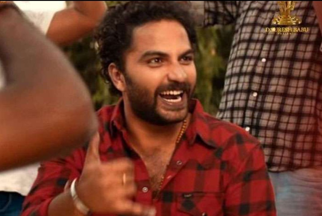 Praveen4ntr_9's tweet photo. Vishwak sen will be the most happiest person right now 😂😅#LanjakodakaTV9 @TV9Telugu https://t.co/9o0jl62EtB