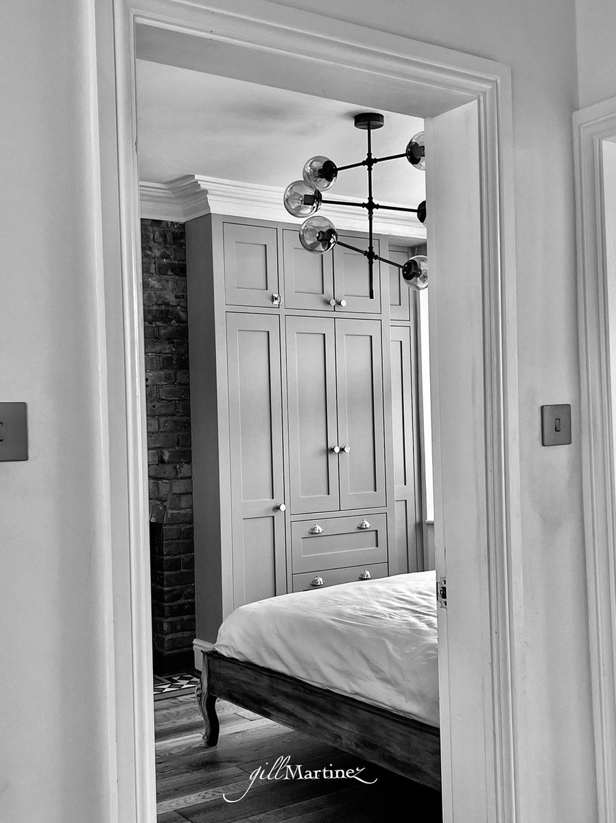 Alcove Fitted Wardrobes, sprayed in #farrowandball #stoneyground with #brasshardware #alcove #wardrobe #Wardrobes #fittedwardrobes #bedroom #cabinetmaker #furniture
📸 Fitted in #chorlton #chorltonlife #manchester 
#bespokefurniture #bedroomdecor 
📍Covering #cheshire #shropshire