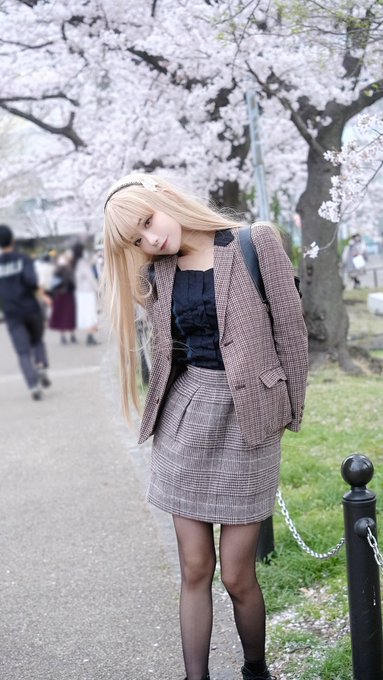 コスプレイヤーしろさきのTwitter画像24