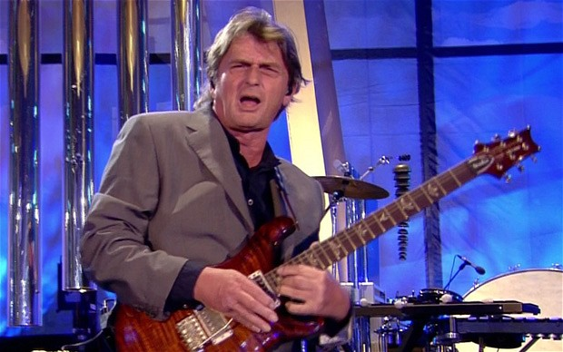 Happy Birthday to Mike Oldfield, 69 today 