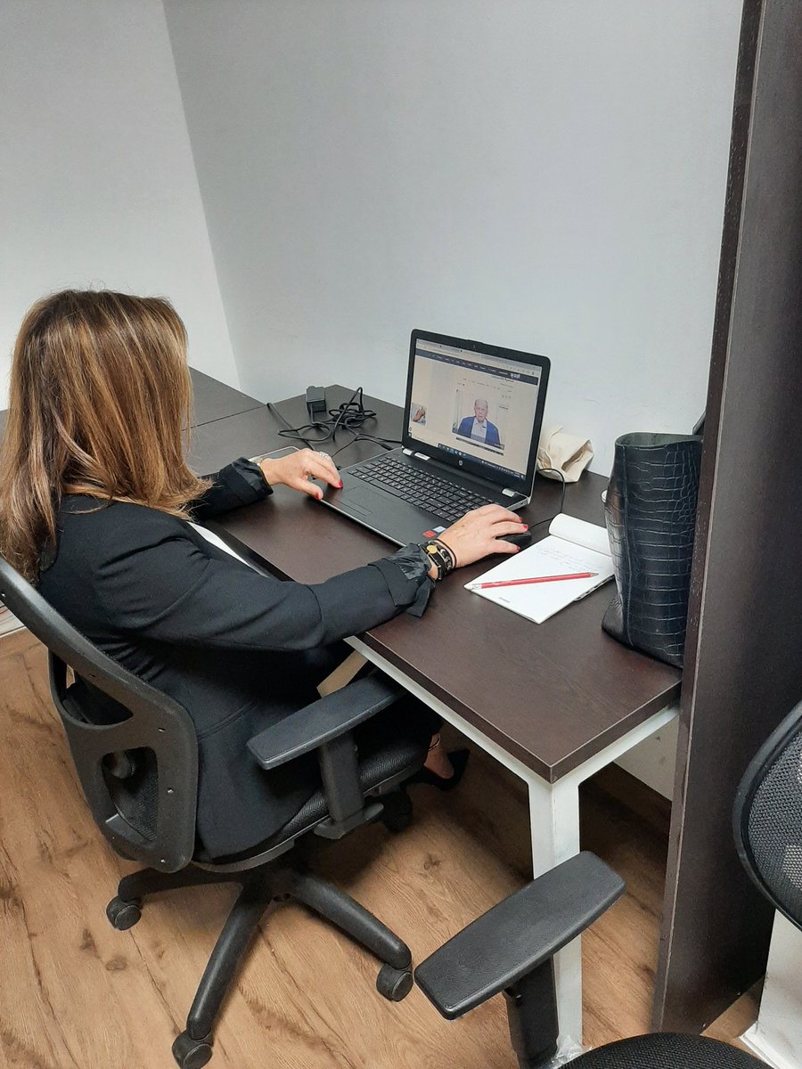 ورشة عمل مستمرة في هيئة الإشراف على الانتخابات منذ السابعة صباحا، مواكبة لسير العملية الانتخابية، والمخالفات بالمئات.
#هيئة_الاشراف_على_الانتخابات #الانتخابات_البرلمانية_٢٠٢٢