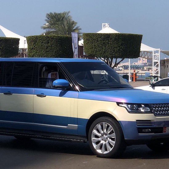 لقيت الدار من بعد الحبايب .. خليه باكيه وبها عجايب 💔

إلى جنات الخلد يا طيّب السيره ..