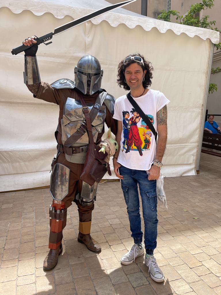 🤗🤗No puc més que donar les gràcies a totes les persones que ahir s'aproparen al #manafreak! Sabeu que el/la que està davora jo ha vengut del futur per gaudir del #manafreak?? Ho dic totalment en serio!! 😁