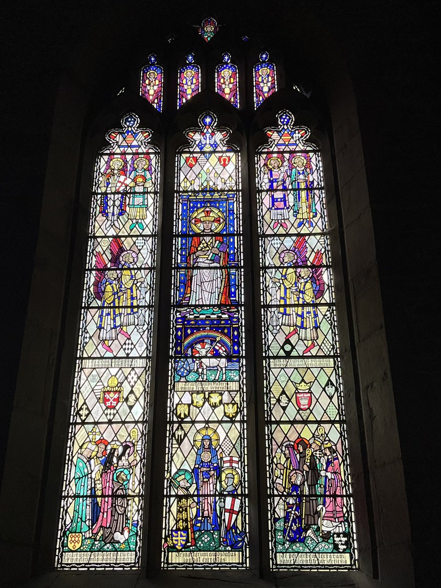 mutley7781's tweet photo. @JamesPSThomson2 We were very impressed by the illustrations of the different figures in the window &amp; of the finer details. So much to study.

Overall a wonderful #TrenaCox #stainedglass window at #Bubwith https://t.co/nHqTnbFAqb