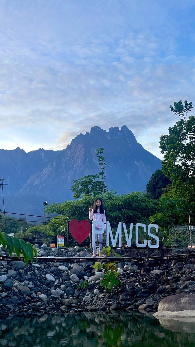 Time stamp: 06.11am
Date: Sunday, 15th May 2022
Location: Polumpung Melangkap View Campsite, Kota Belud.
If you’re camping overnight, remember to wake up early and snap a pic here. If the weather is fine, you can feast on ths spectacular morning view. 😍😍