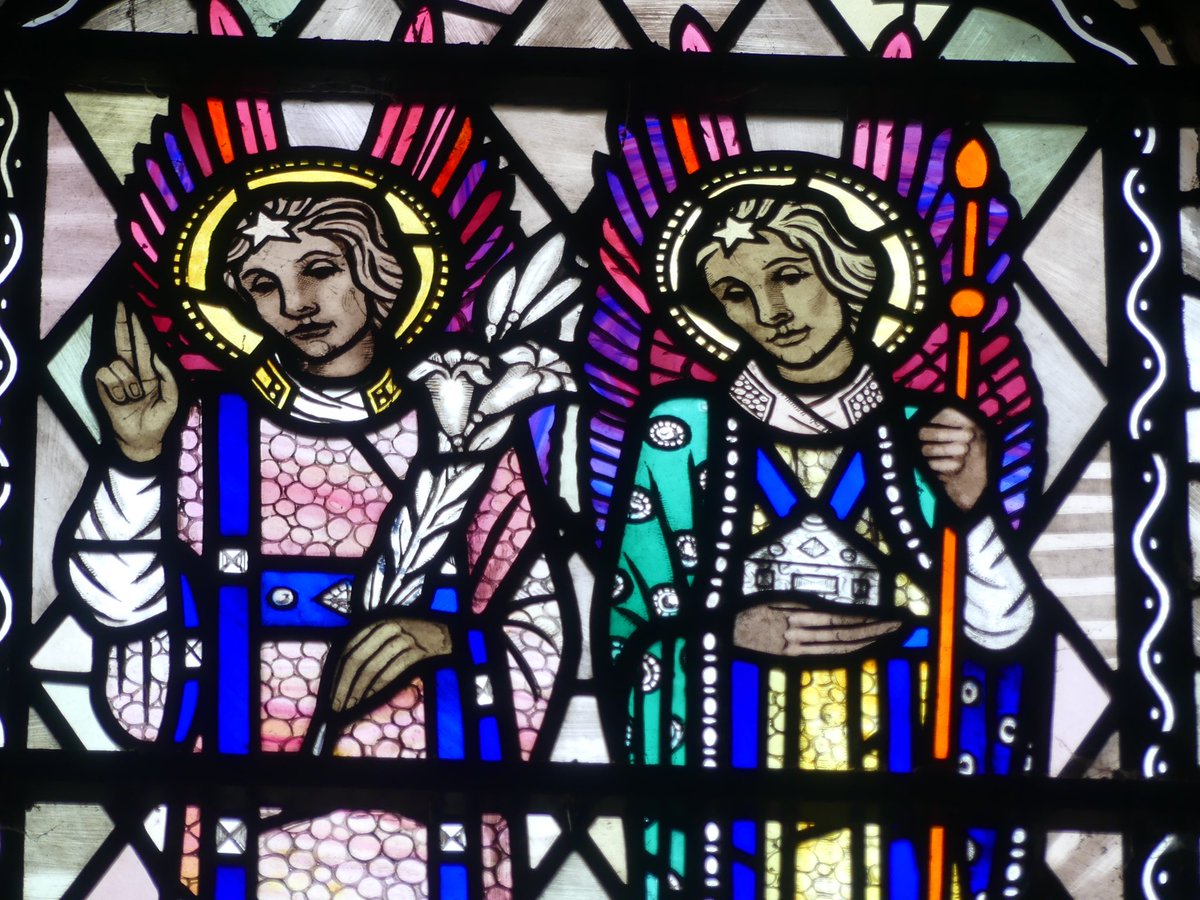 mutley7781's tweet photo. 👀All Saints church, #Bubwith #Yorkshire

Archangels in #TrenaCox window

So much to observe -
* Michael with scales
* Urial with sun
* Gabriel with lily 
* Tobias with fish-gall oil ointment

Do you have any more details about the window? - @StargazingAleta 

#StainedGlassSunday https://t.co/1KCQqjOQ7b