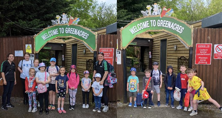SJACNorthYouth's tweet photo. Badgers have been to Greenacres Animal Park learning about Animal Care as part of the Super Badger Programme. We met animals, fed baby goats, had a tractor ride and played on the park. Check out our photos below! Well done Badgers and thank you to our leaders for your hard work https://t.co/WwNT3GF4xV