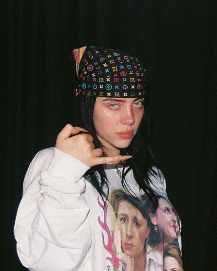 billiessimp's tweet photo. billie w bandanas hit sooooo different https://t.co/jZEQrOkA2R