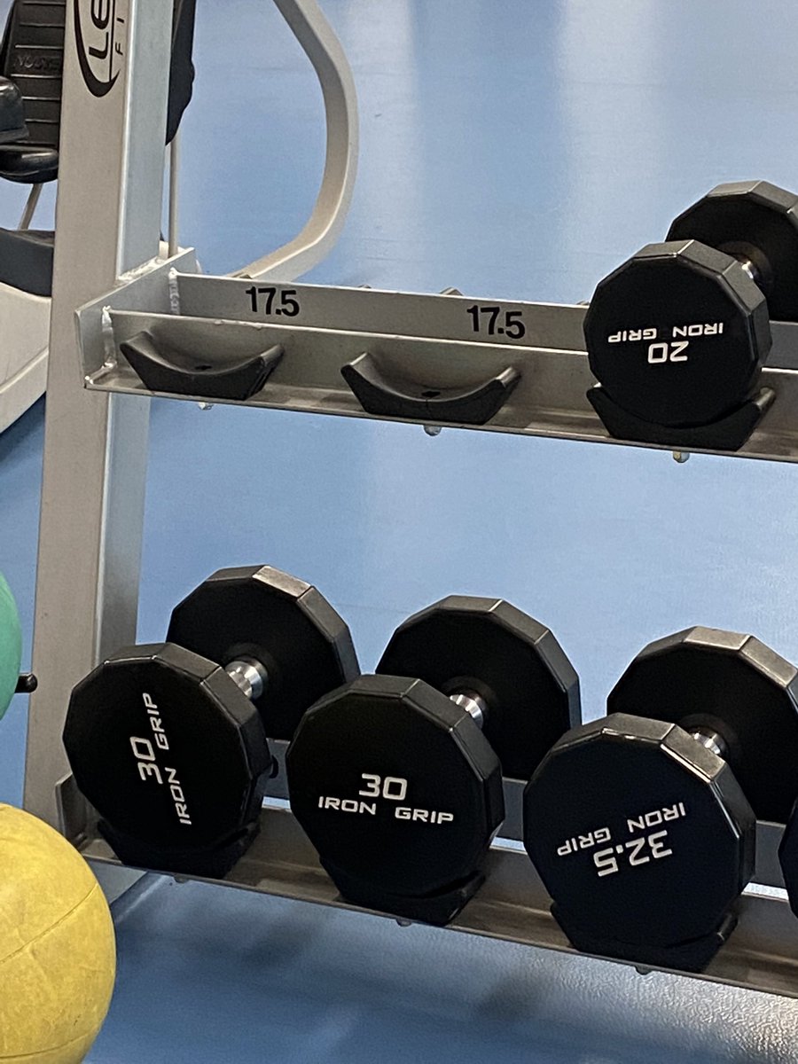 MichGrimes's tweet photo. Made it to the second shelf. #liftoff #week5 @caseyjohnston https://t.co/NH1c5bpSzQ