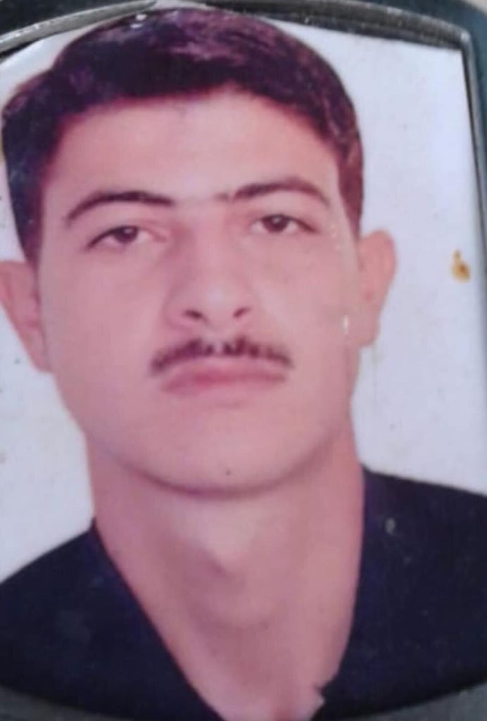 Enas_jom3aa's tweet photo. Abd al-Rahman Muhammad Sawaf, from the town of Mahmil - Idlib, has been detained since 2012.
#بدنا_المعتقلين https://t.co/YX51TNPVNW