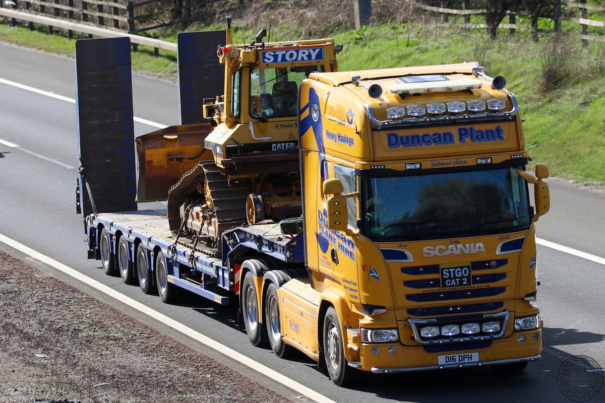 Big_tam_photo's tweet photo. Part 7
M8 Edinburgh
18/04/22
#awjenkinson #lochwinnochmotors #duncanplanthire #aadtransport #scania #volvo #truckspotting #truck #hgvphotography #hgv https://t.co/WY4pt2C37c