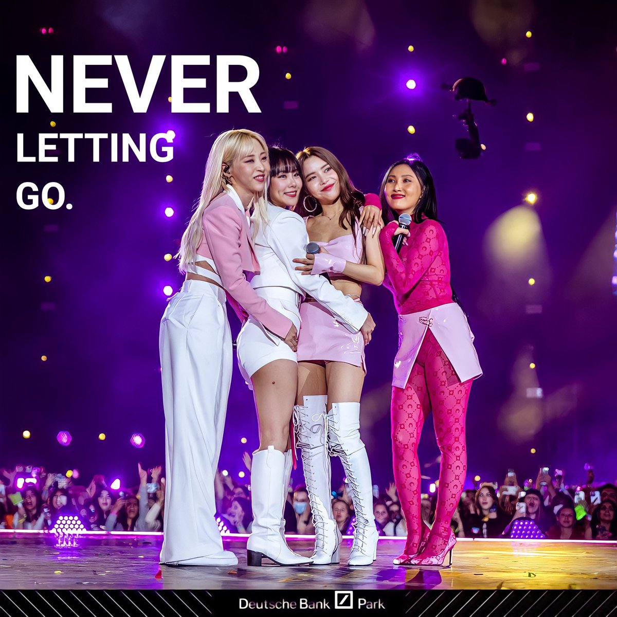 nahvTrades's tweet photo. i'm in this mamamoo shit for life. https://t.co/dVW8pOvsJG