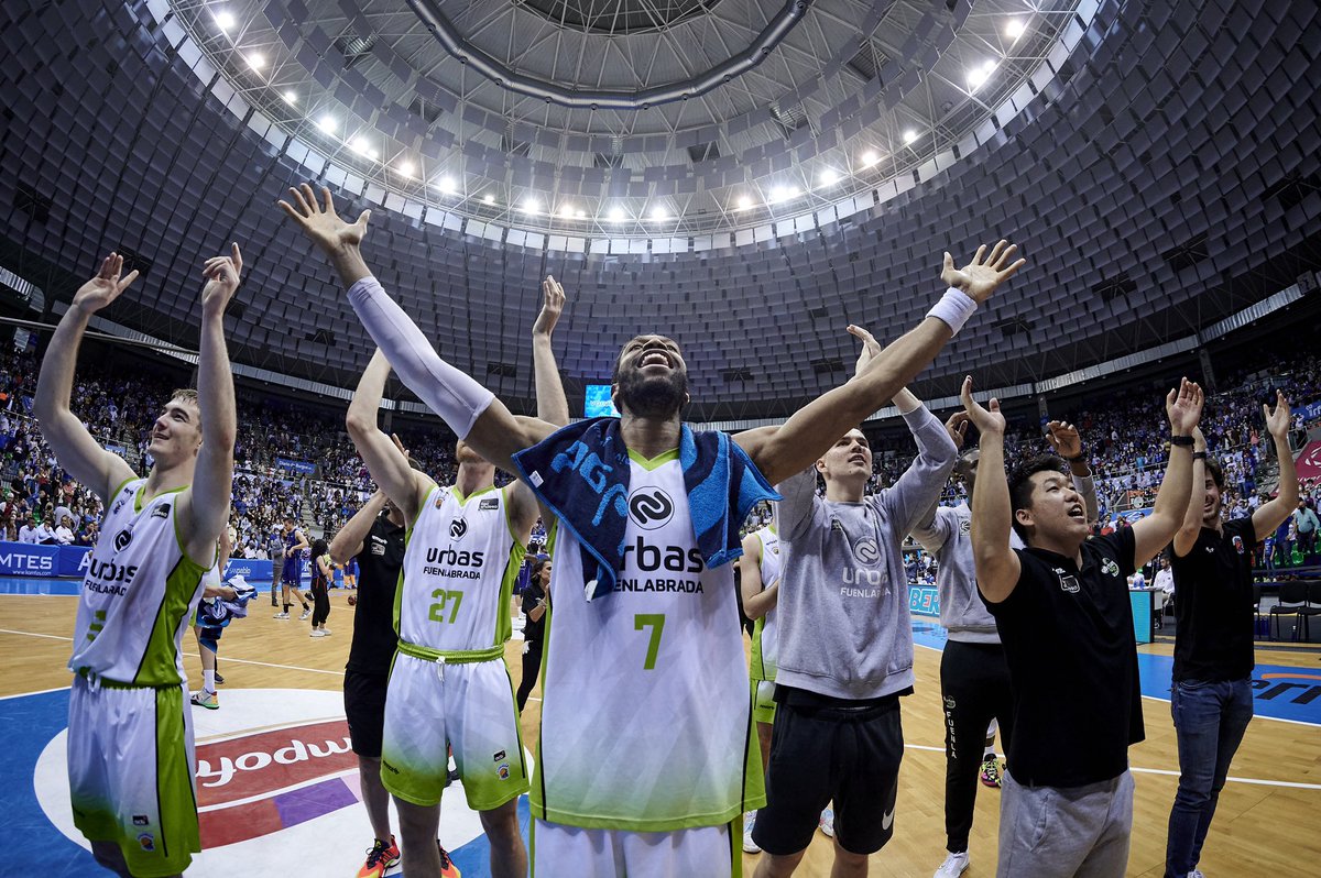 BFuenlabrada's tweet photo. 🏀 “Y esa noche del 14 de mayo…Esa noche tocamos el cielo”
#FuenlADN #Ganas #fuenlabradazo https://t.co/eFRkgKssk3