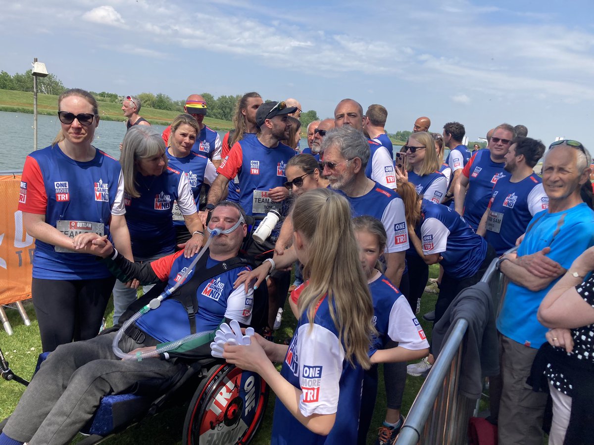 han_w20's tweet photo. Had such an amazing day supporting #TeamSam for Sam’s #OneMoreTri. 🏊♀️🚵🏼🏃🏽🏃🏽@TriSam81 you, your family and friends were amazing! A huge well done to you all for all you do to raise awareness of MND. @StandAgainstMND https://t.co/QDk3NCEqFC https://t.co/lqZ0DkkcQH
