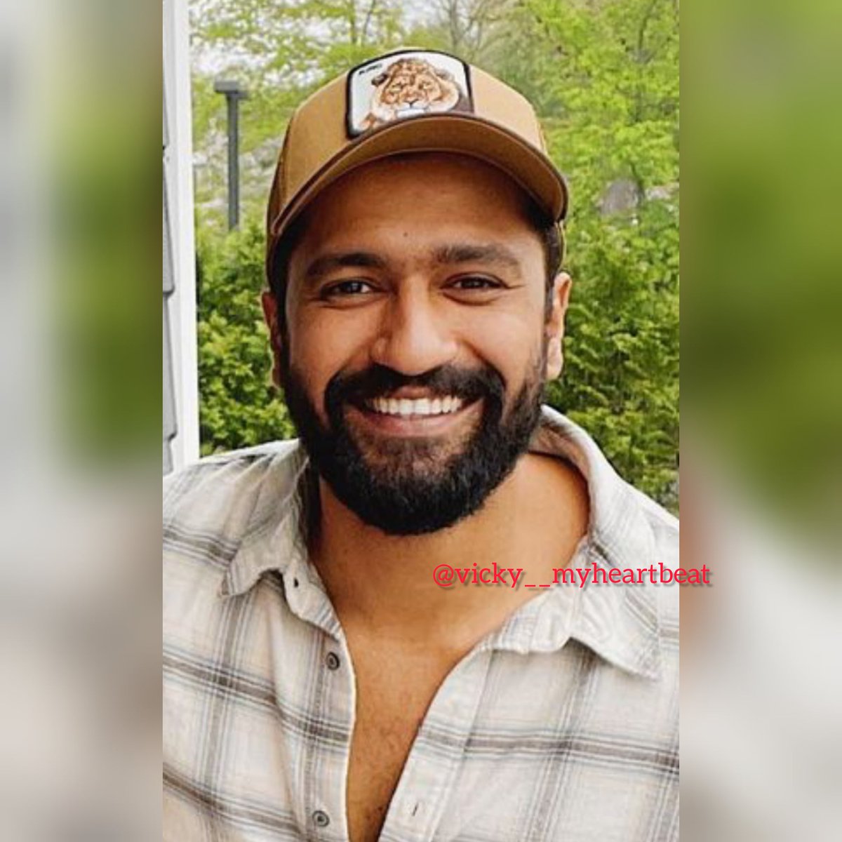 chirosVK's tweet photo. Hayeee this smile
#HappyBirthdayVickyKaushal https://t.co/uKuxWRMFiY