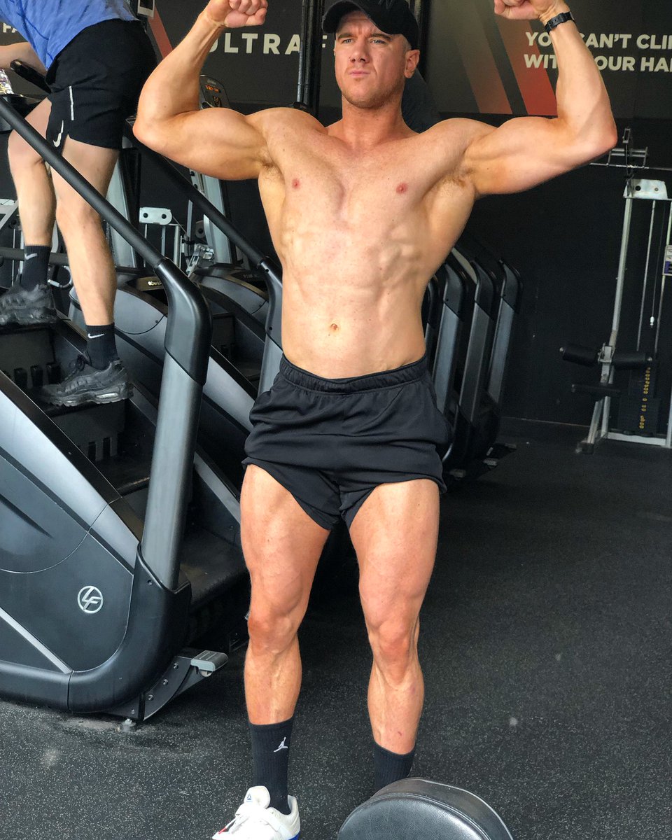 MasterZeus18's tweet photo. The alpha your alpha worships, join my religion on your knees.

#findom #alpha #findomking #cashmaster #musclegod #footdom #footking #paypig #cashslaves #footfetish https://t.co/tCDQbXU2j2