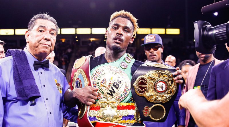 Fight_france's tweet photo. 🇺🇲 Jermell Charlo  🆚 Brian Castano 2 🇦🇷

Jermell Charlo vient à bout par KO de Brian Castano et collecte les 4 ceintures des super mi-moyens il est donc le premier champion incontesté de l'histoire des super mi-moyens ! https://t.co/uzCLxF8ec5