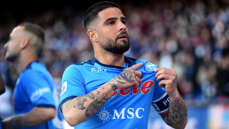 FojaOfficial's tweet photo. E me ne vaco luntano
Pe' te sta' cchiú vicino.
Grazie Capitano. 💙⚽
#LI24 #FNS https://t.co/lnrNei9Mzj
