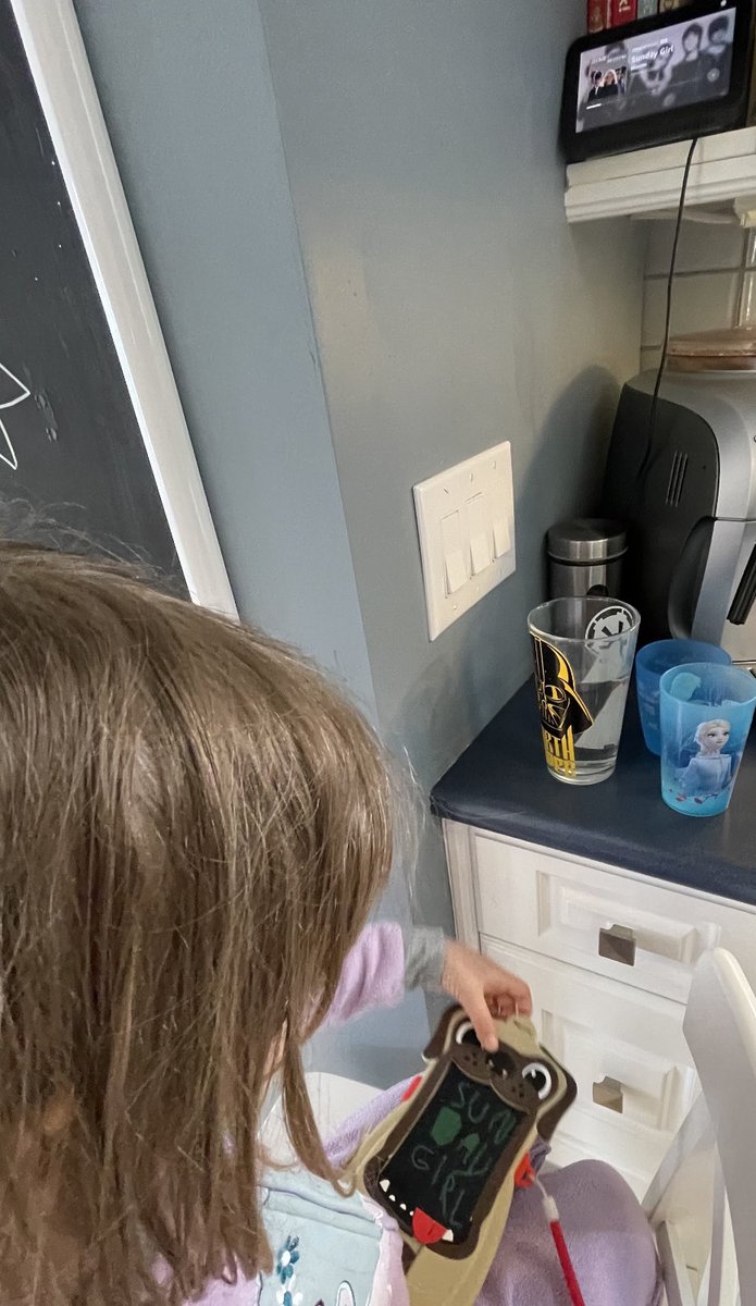 ⁦<a href="/BlondieOfficial/">Debbie Harry/BLONDIE</a>⁩ you have another fan! She turns 4 next week and just learned how to spell “Sunday Girl” by looking at our Amazon Echo while playing her favourite song! Thanks to her mother ⁦<a href="/pearlgrl204/">Cindy Miller</a>⁩ for the music influence.