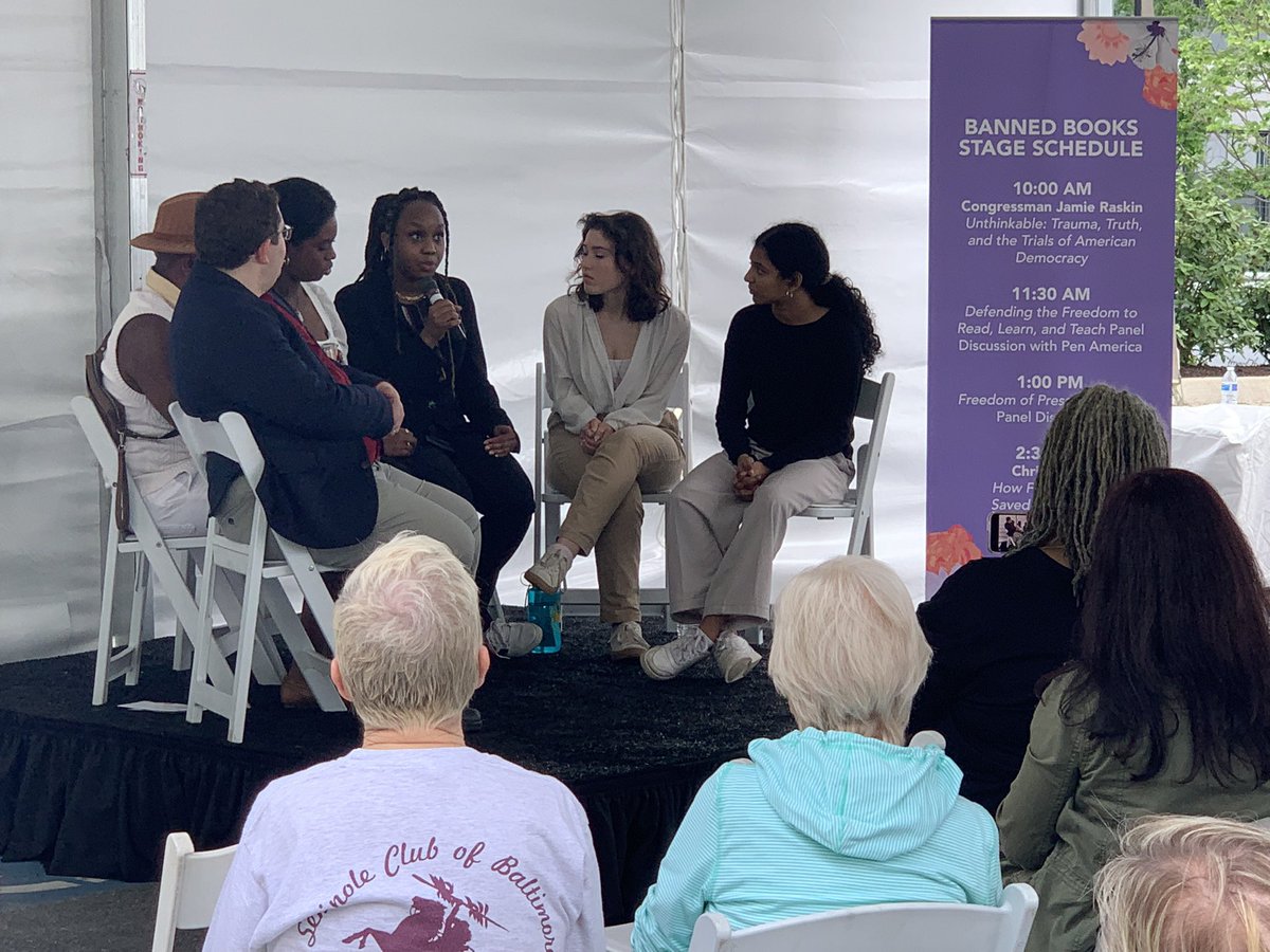 ColumbiaMDTweet's tweet photo. .@PENamerica Panel of students addressing book banning is 🔥 #booksinbloommd https://t.co/3mBx1JHZqH