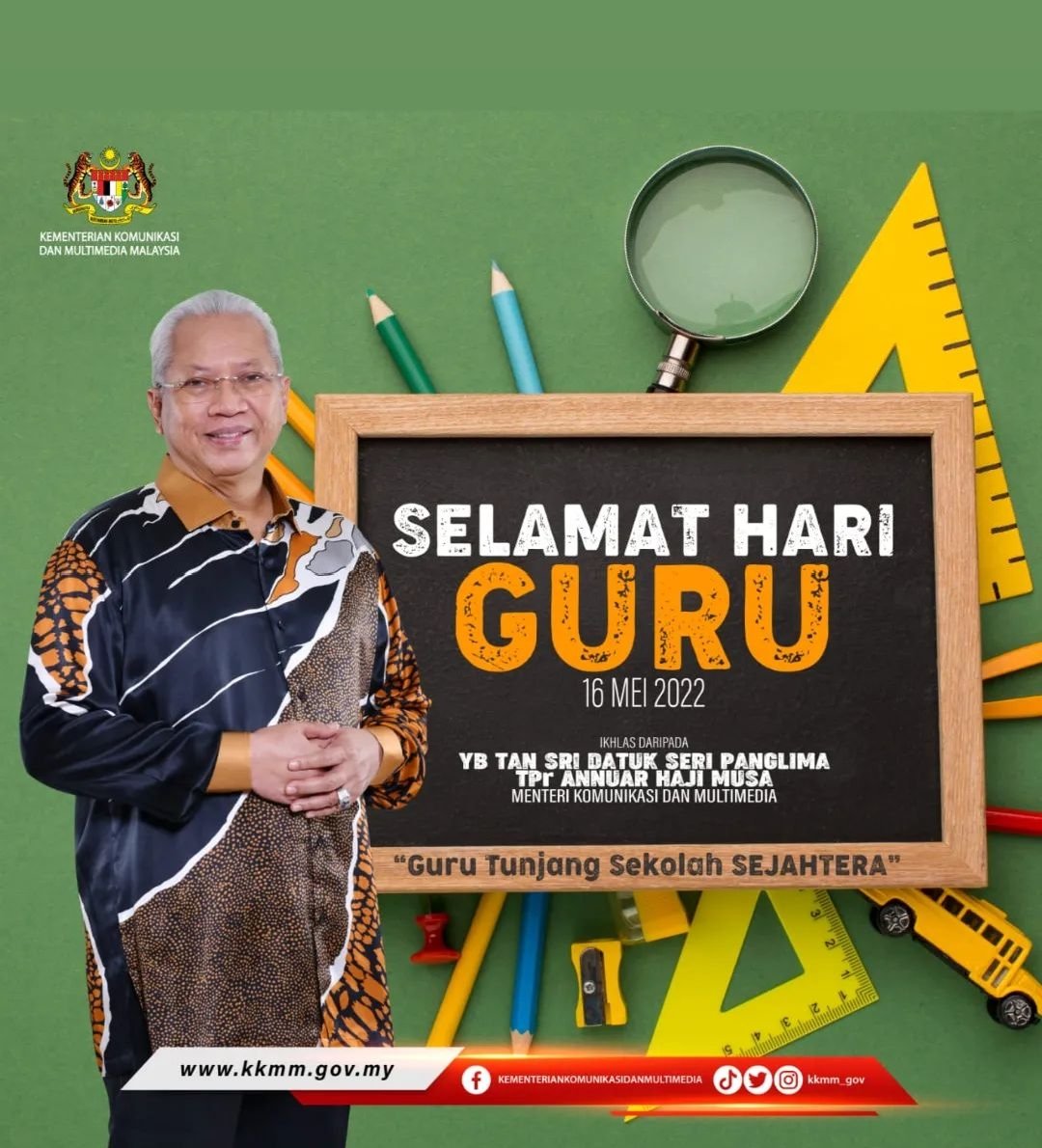 dunia_bunga's tweet photo. Selamat Hari Guru https://t.co/0JOLwyM1Zi