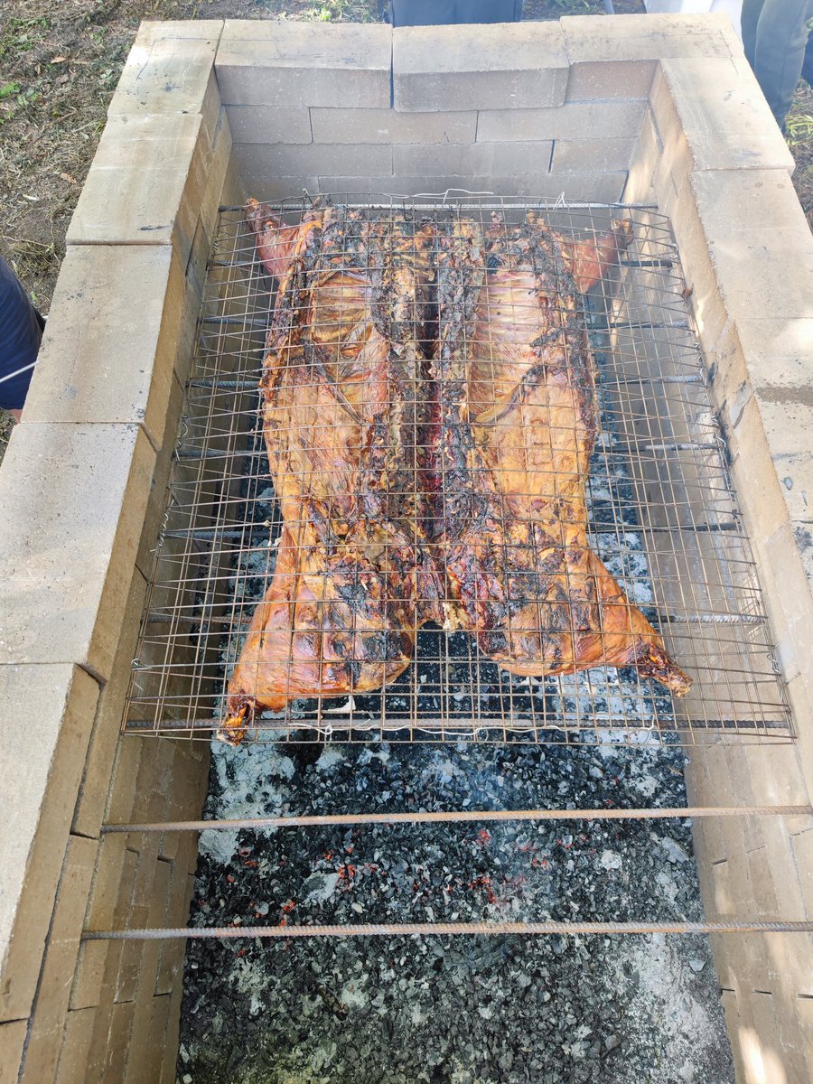 ArtustBBQ tweet media