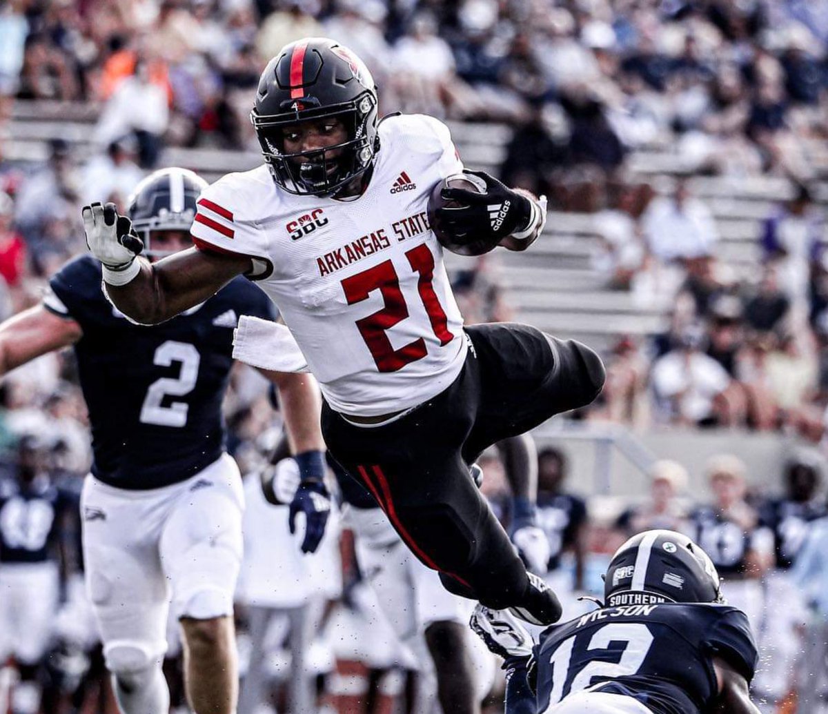 The pursuit of excellence is a way of life for <a href="/Alan_Lamar05/">Alan Lamar</a> 2x Ivy League Football Champion <a href="/yalefootball/">Yale Football</a> and 2020 Yale Graduate.  FBS All-American <a href="/AStateFB/">Arkansas State Football</a>  and 2022 Arkansas State Graduate.