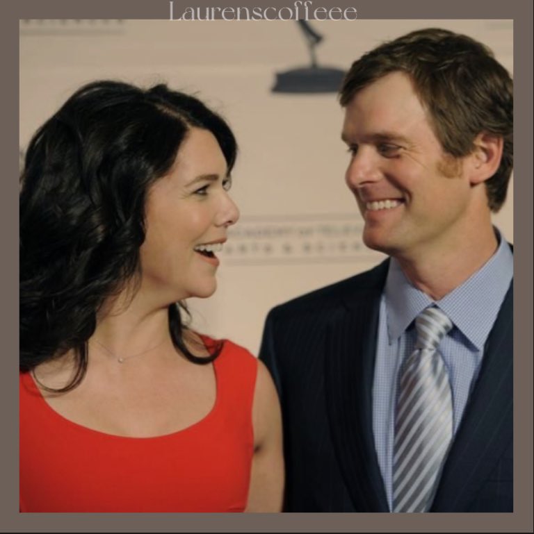 laurenscoffeeee's tweet photo. My (actual ) parents 🥺
~
They look adorable together!! 🫶💗🫶💗
📸 pinterest
🏷
#laurengraham #laurenhelengraham #kraham #peterkrause #parenthood #gilmoregirls #911onfox #lorelaigilmore #bobbynash #parents
@thelaurengraham https://t.co/kPeDT8h1k2