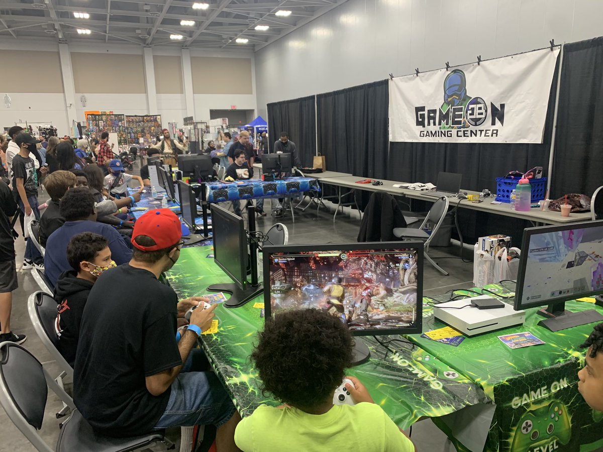 gamerbus's tweet photo. Day 2 under way at @TWComicon Injustice 2 tourney starts at 2p free to enter $100 cash prize #tidewatercomicon #Injustice2 #gameongamingcenter #playlocal #face2face #buildingcommunity #SOVA #FGC https://t.co/KLOIcNQaro