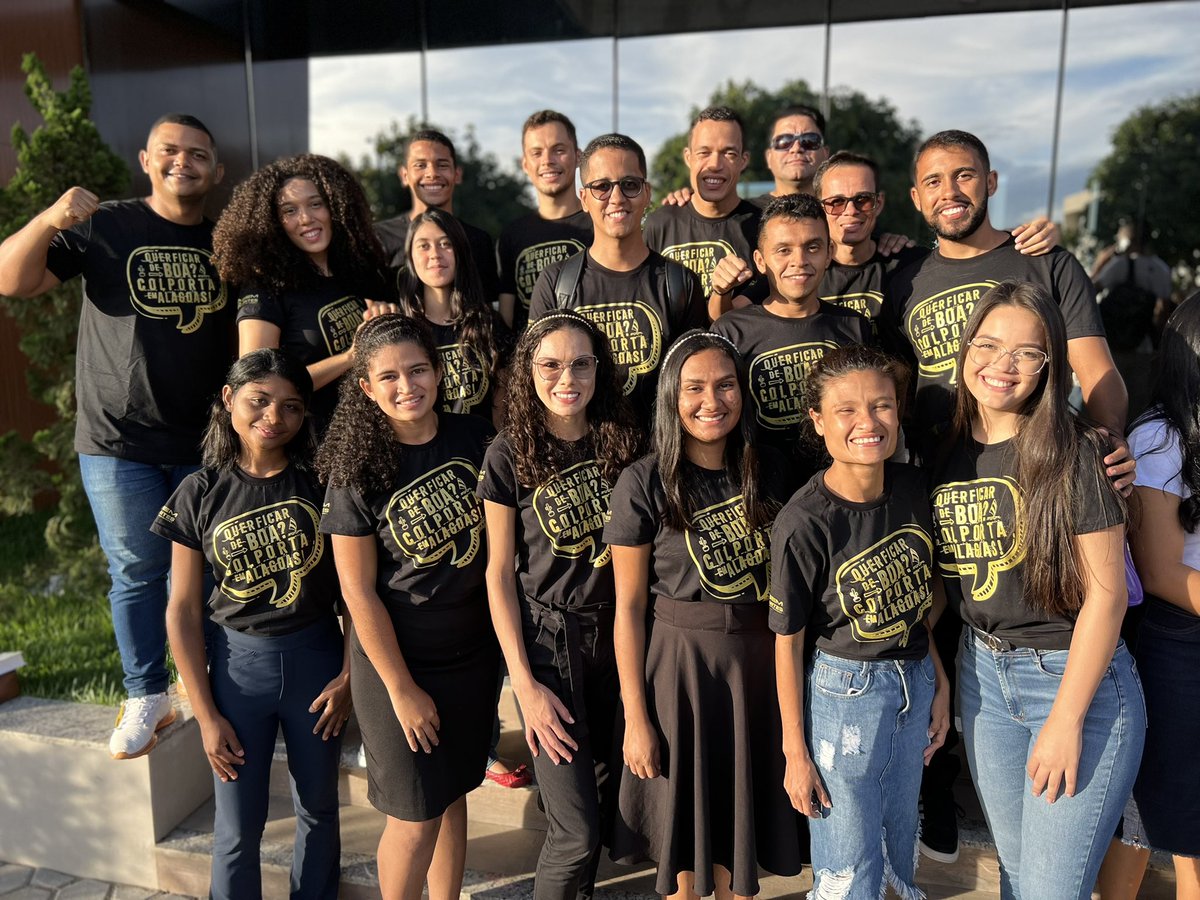 #SemanaDaColportagem da FADBA. 

*Visitamos todos os Alunos q estarão conosco nas FÉRIAS de INVERNO.* 

_O Senhor chama nossos jovens para trabalharem como colportores e evangelistas, para que façam de casa em casa a obra nos lugares que até agora não ouviram a verdade._ by #EGW