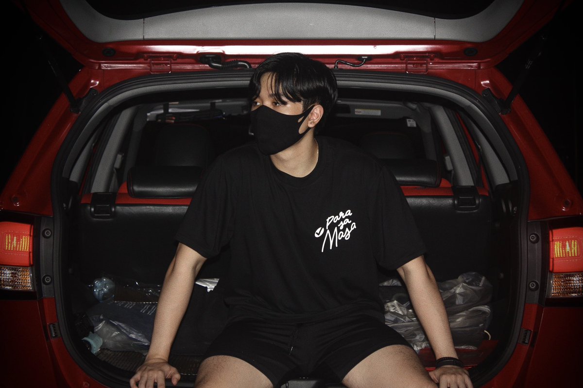alabupofficial's tweet photo. The voting period may be over, but our demand for good governance for all does not end here. 

Para sa Masa—still available. ❤️

Something to wear not just a fashion statement, but also a political one. 🗣🗣 https://t.co/9TSR9d5Qbz
