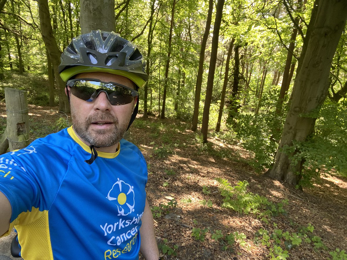 paul_lambert2's tweet photo. Great to get out on the bike this weekend and get some miles in for #stepoutforyorkshire @yorkshirecancer https://t.co/KyARVdb5PC https://t.co/56DKO51u9p