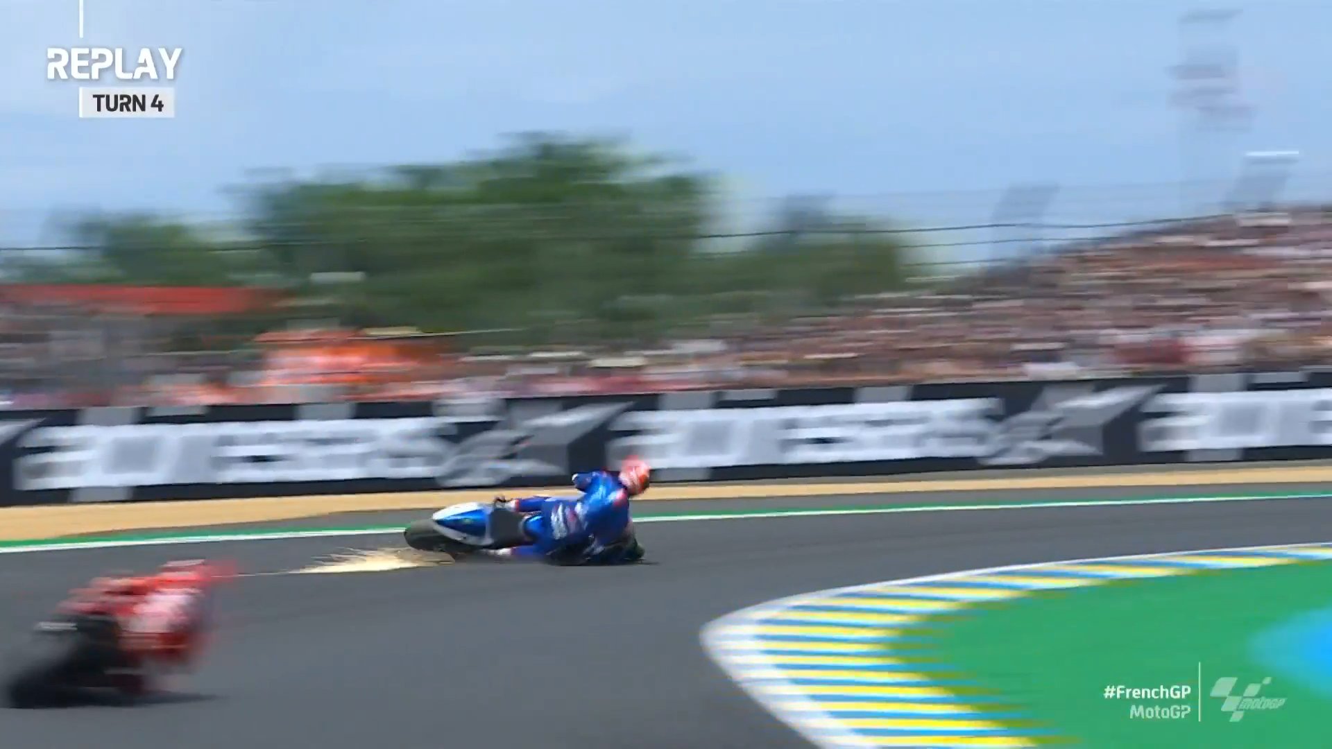 MotoGP™🏁 on Twitter "Disaster for Rins42! 😱 The suzukimotogp rider