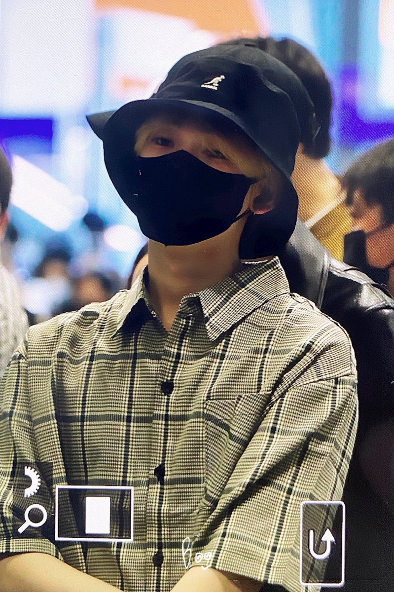 filmksw's tweet photo. safe travels our sunoo ! 🫶 https://t.co/ilEPcdECi7
