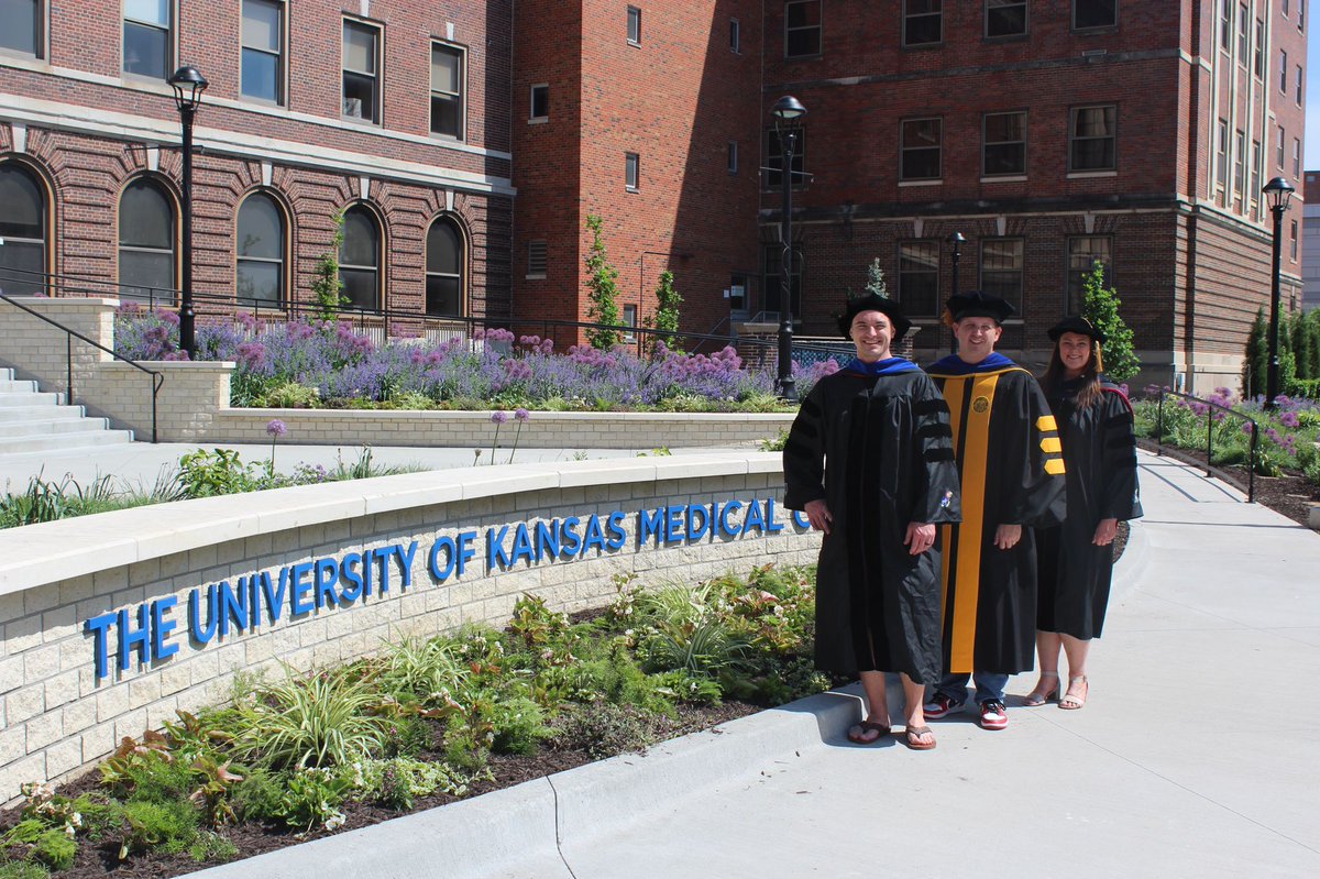 Congratulations to Drs. Max Fairlamb and Nicole Hoitsma! You are both going to do great things and I am so proud of you. <a href="/KUMedCenter/">KU Medical Center</a>  <a href="/FairlambMax/">Max Fairlamb🔬🔛🧬</a> <a href="/NicoleHoitsma/">Nicole Hoitsma, PhD</a>