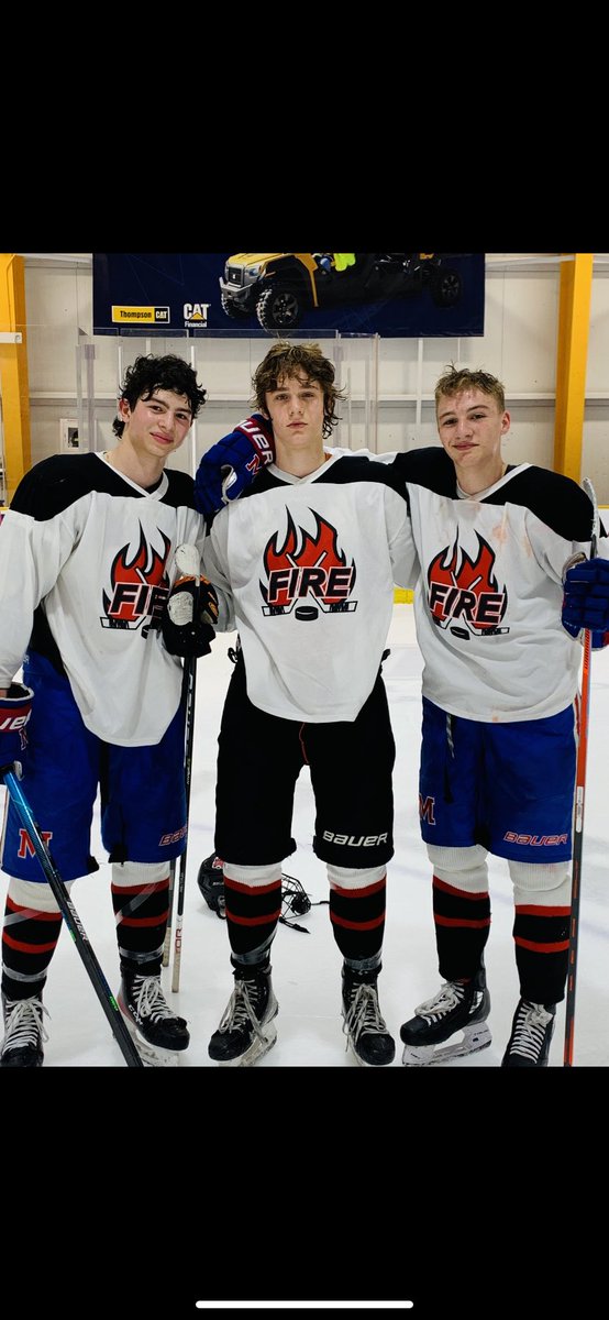 NicWhitehead11's tweet photo. Liney’s Fonzy and Max!
#WSI #Hockey https://t.co/2NiX9sMSWj
