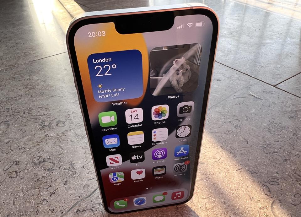 Apple iOS 15.5: 3 Brilliant New iPhone Features Due Any Second Now