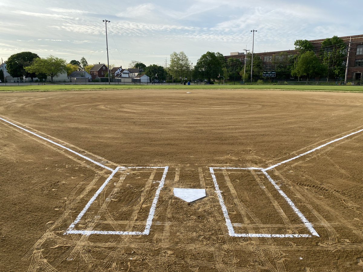 lkwdrecleslie's tweet photo. George J & Jimmy would be proud of these fields today! Thank you to @LakewoodOhio & @MeghanFGeorge in partnership with @LkwdSchools & @LkwdSupt for getting these fields renovated for our community! @LkwdRec @LCBABaseball
#dirtwork #teamwork #lkwd #playball https://t.co/JTAVtcCpJh