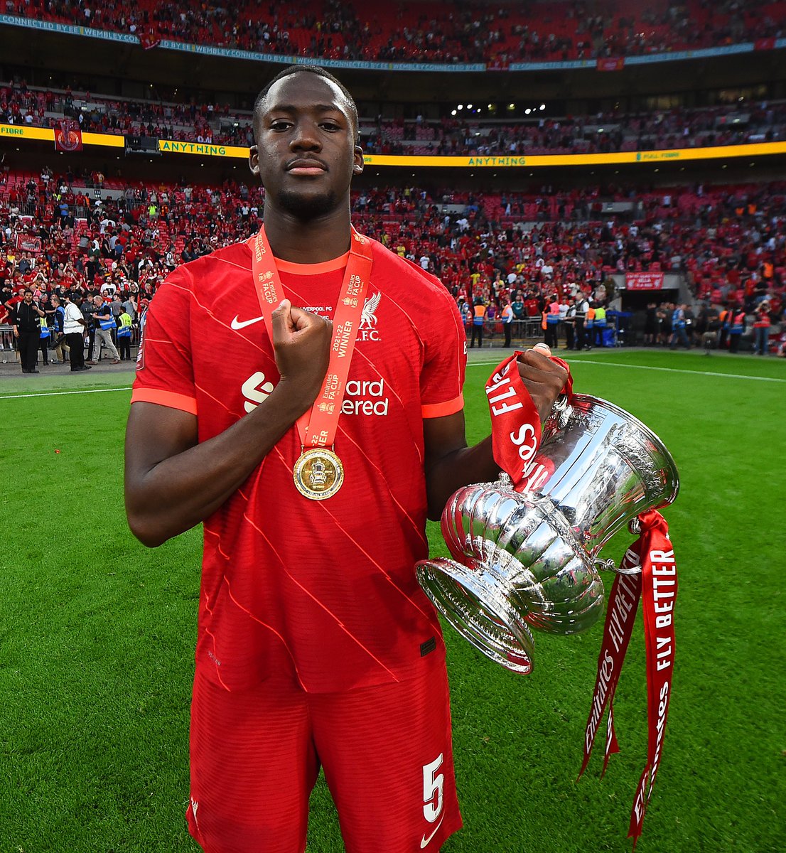 Lapor, survey corps siap bertugas! ✊🔴