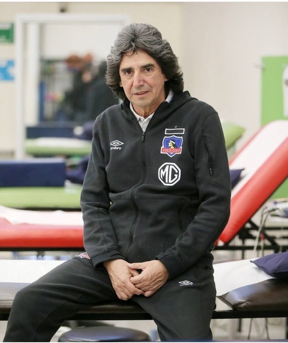 sebasugarte's tweet image. El gran jugador albo y de la roja Lizardo Garrido fue internado por una Leucemia Linfoblastica aguda, le deseamos lo mejor ante esta enfermedad.