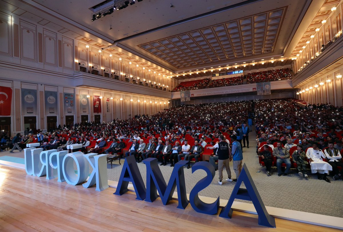 asmakopruank's tweet photo. 1 Dünya Ankara’ya konseptiyle gerçekleştirdiğimiz 3. Uluslararası Medeniyetler Köprüsü buluşmasına teşrif eden ve katkı sağlayan herkese teşekkür ederiz

Yeni programlarda görüşmek üzere

@misalakahfz 
@noumanbayyinah 

#kardeşlikköprüleri
#1dünyaankaraya
#noumanalikhanankarada https://t.co/kwdL9rQSwl